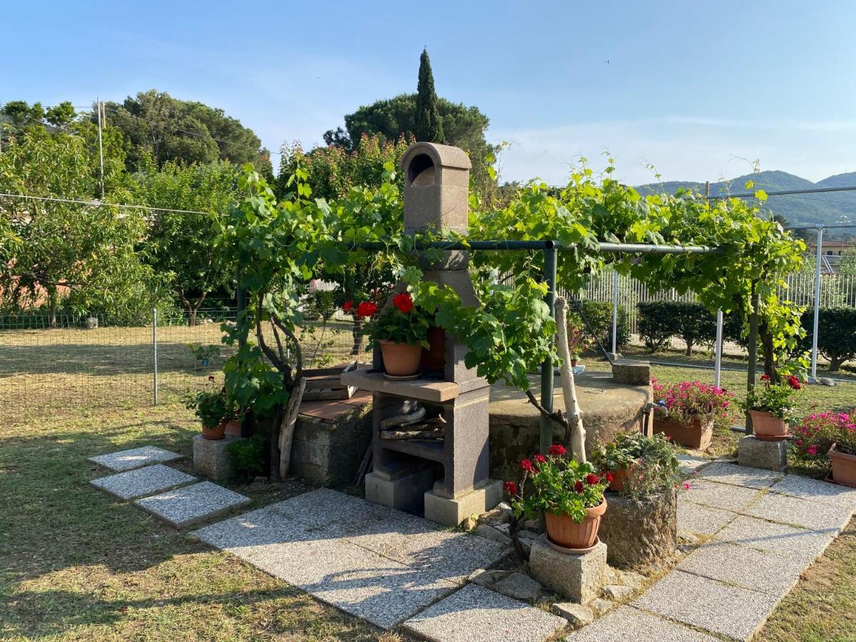 Villetta Di Rosa Procchio  Exterior foto